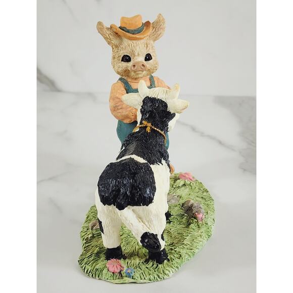 Farmer Pig Piggy w/ Cow Figurine 5" Resin 1994 Trippie's Countryside Lover Vtg - Picture 10 of 16